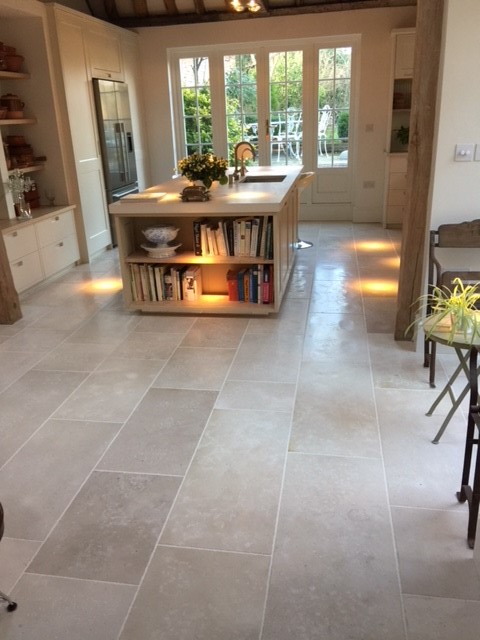 Verona-Anticato-free-lengths-x-400-3
