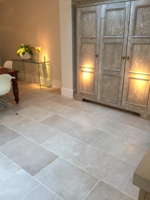 Verona Anticato Limestone - Image 4